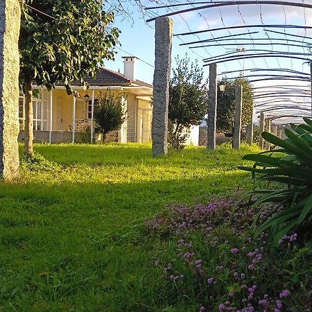 A Casa De Abelleira Ponteareas Bed and Breakfast Εξωτερικό φωτογραφία