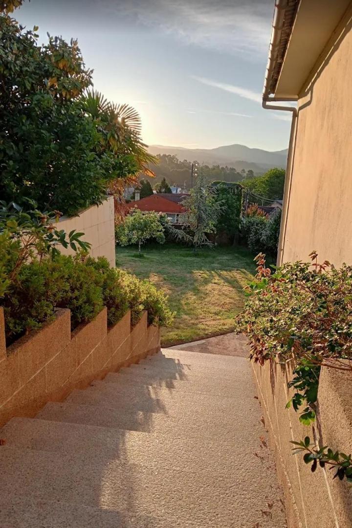 A Casa De Abelleira Ponteareas Bed and Breakfast Εξωτερικό φωτογραφία