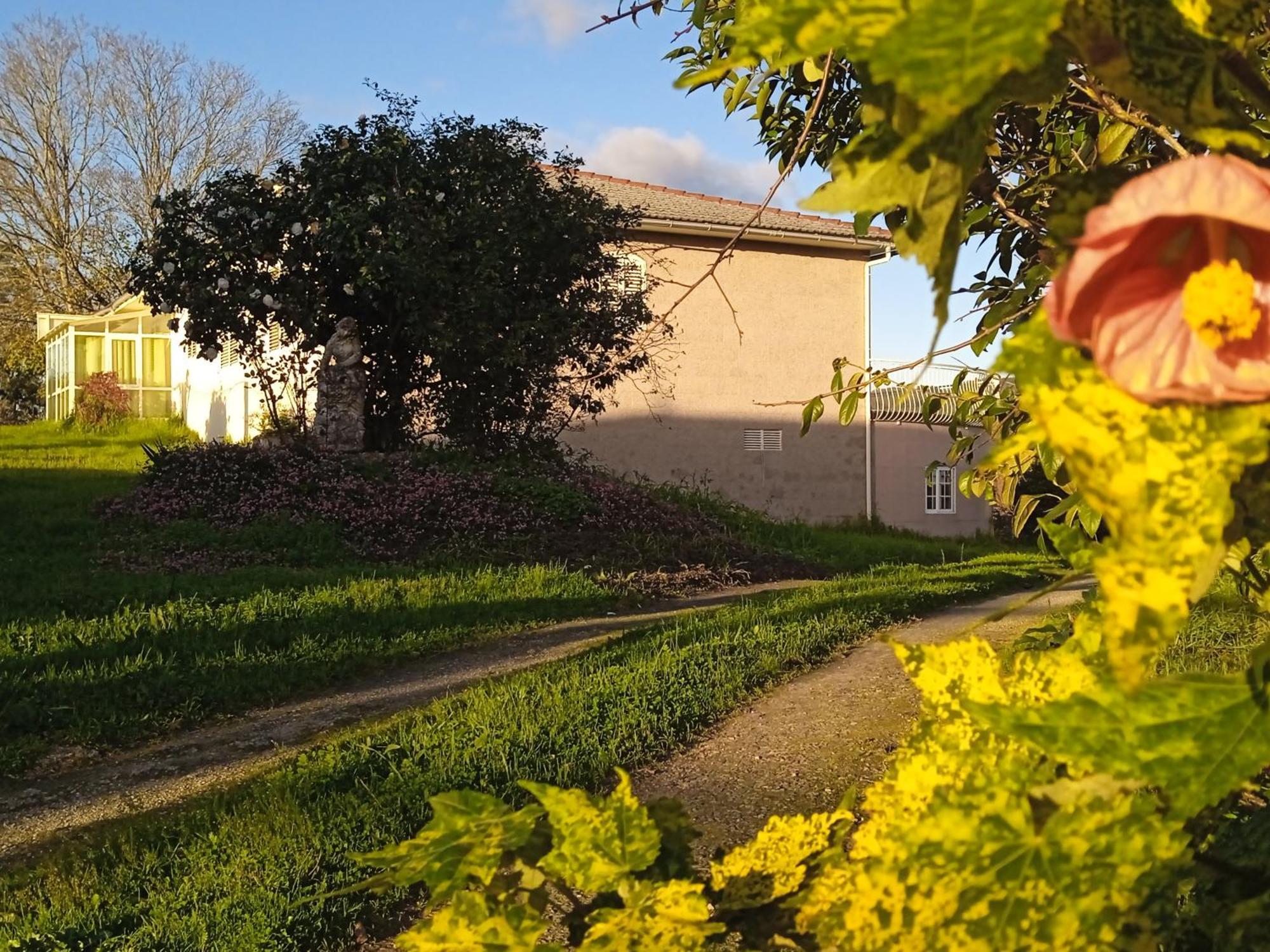 A Casa De Abelleira Ponteareas Bed and Breakfast Εξωτερικό φωτογραφία